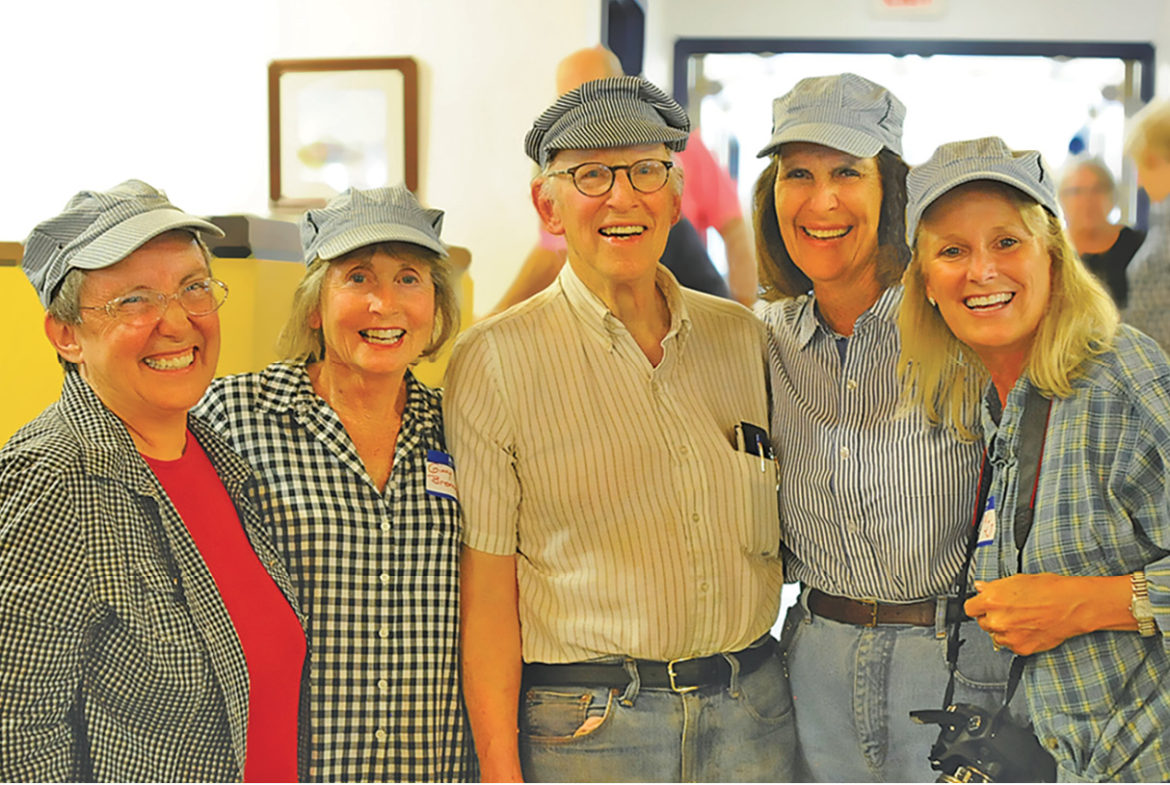 Lester with Party Planners – Kerry White, Ginny Bromage, Ann Kannen and Lauren Life (all dressed in Lester outfits).